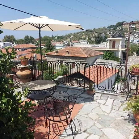 το πέτρινο αρχοντικό Casa vacanze Áfissos