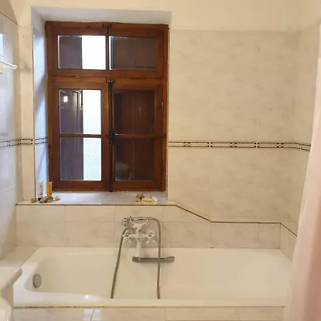 το πέτρινο αρχοντικό Casa vacanze Áfissos