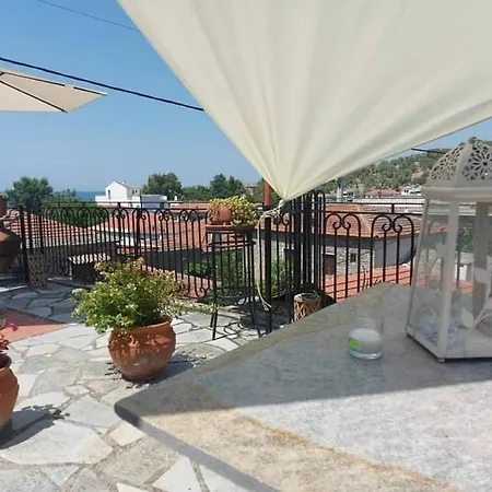 το πέτρινο αρχοντικό Casa vacanze Áfissos